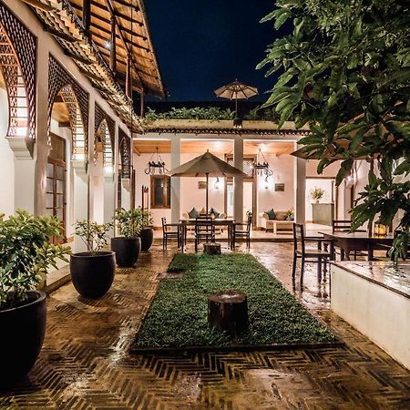 Fort Square Boutique Villa Galle Bagian luar foto